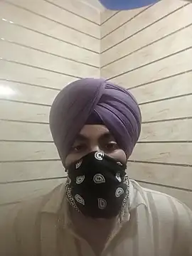 weeif online show from April 12, 8:21 pm