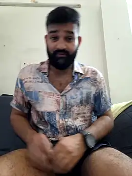 Snapshot of Fun_Guuy chatting on January 2, 10:48 am Fun Guuy online show from January 2, 10:48 am