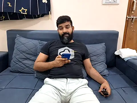 Snapshot of Fun_Guuy chatting on September 17, 8:21 pm Fun Guuy online show from September 17, 8:21 pm