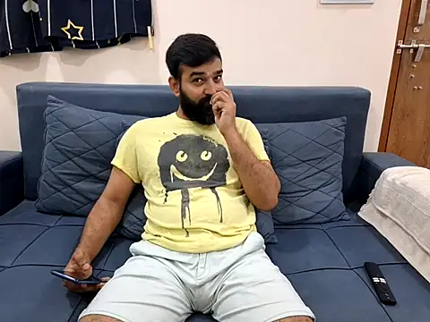 Snapshot of Fun_Guuy chatting on September 12, 7:47 pm Fun Guuy online show from September 12, 7:47 pm
