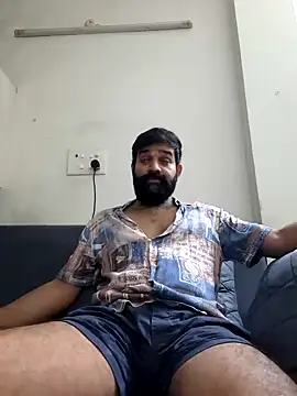 Snapshot of Fun_Guuy chatting on December 15, 2:48 pm Fun Guuy online show from December 15, 2:48 pm