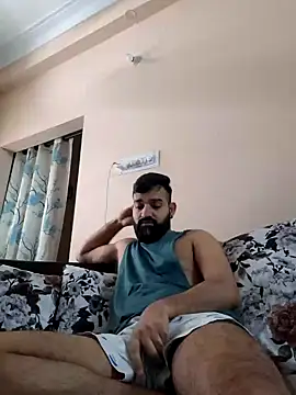 Snapshot of Fun_Guuy chatting on January 5, 7:49 am Fun Guuy online show from January 5, 7:49 am