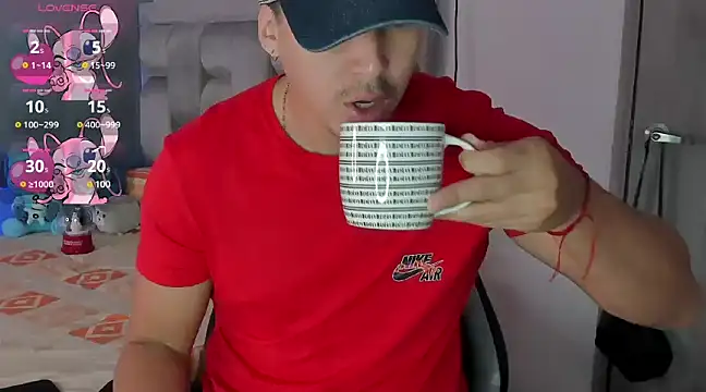 victor vixen online show from December 24, 1:06 pm