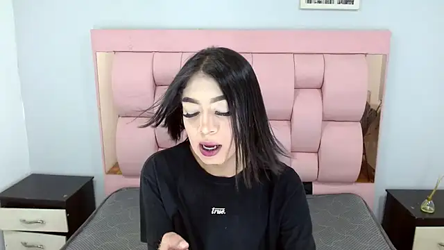 Snapshot of Eban_Dustan chatting on September 23, 11:37 pm Eban Dustan online show from September 23, 11:37 pm