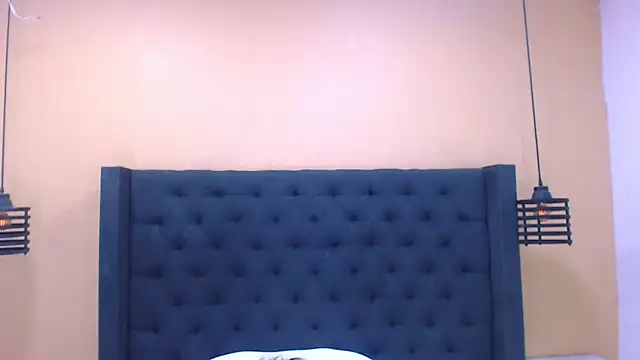 Snapshot of Eban_Dustan chatting on January 31, 9:26 pm Eban Dustan online show from January 31, 9:26 pm