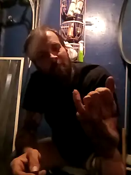 Whipit323 online show from March 17, 3:53 am