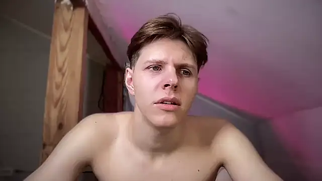 Martin Ho online show from February 14, 7:33 pm