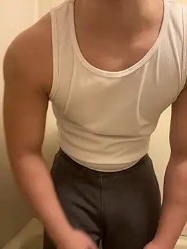 YU-KI00 online show from November 7, 9:45 am