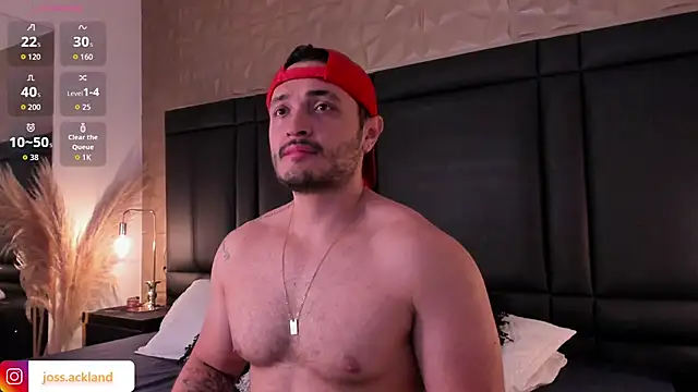 JossAckland online show from December 3, 7:53 pm