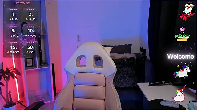 odelei online show from November 24, 12:17 pm