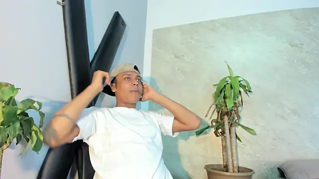 ada-brooke online show from December 2, 7:58 pm