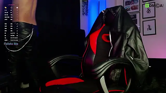 LyleBennett  online show from January 11, 11:58 am