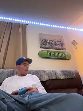 DirkD916 online show from December 21, 8:50 pm