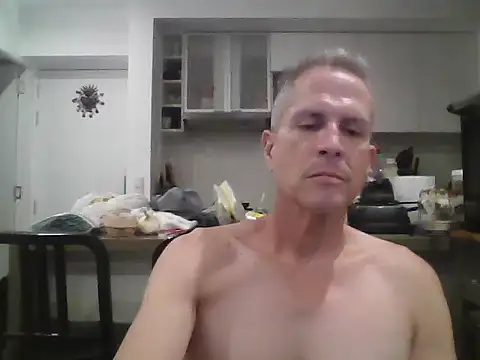 Diegoperrote682661 online show from February 23, 11:50 pm