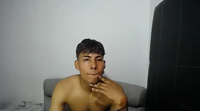 alber 40 online show from December 3, 12:11 am