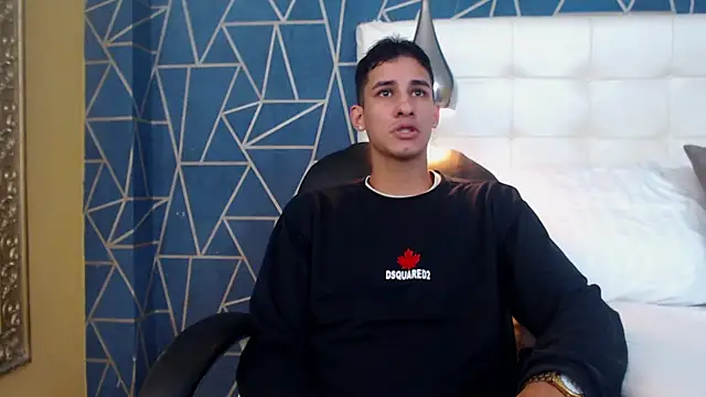 Snapshot of JakeMoxley chatting on January 4, 12:27 pm JakeMoxley online show from January 4, 12:27 pm
