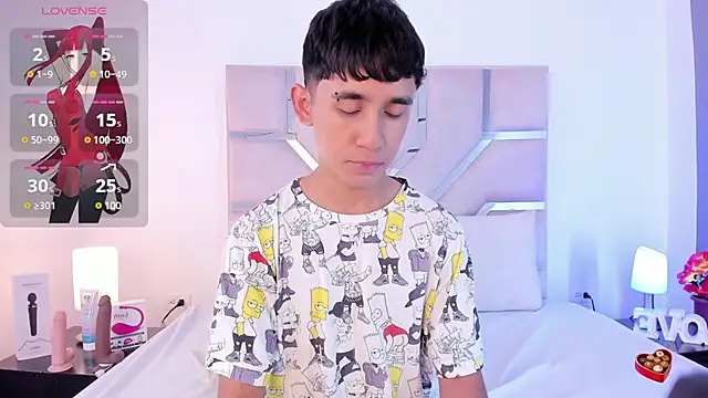 Thayler jones online show from September 20, 11:32 am