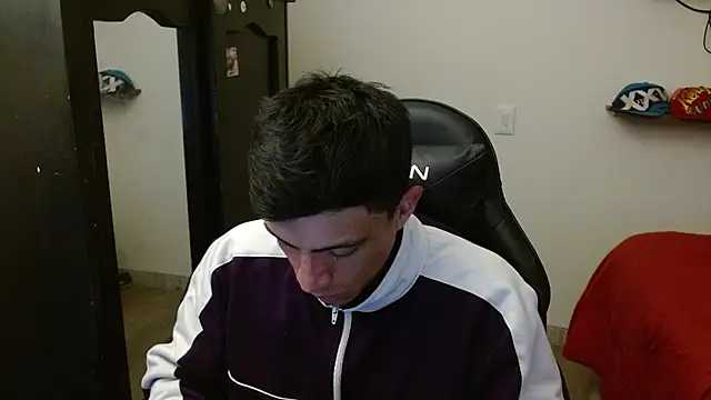 kv   xxx  online show from November 16, 12:35 am