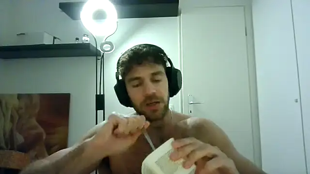 alpha-hunk online show from November 19, 7:36 pm