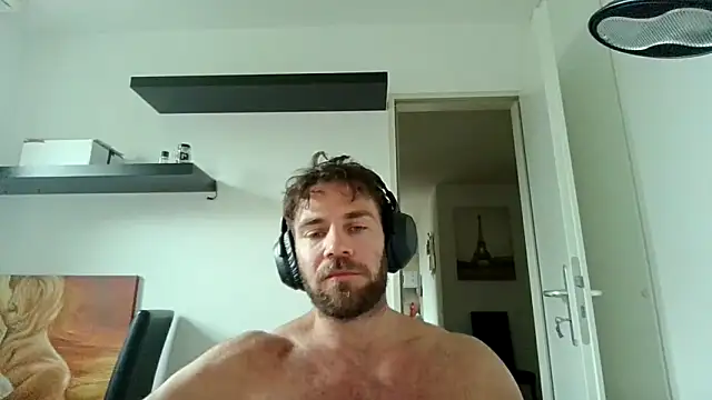 alpha-hunk online show from October 3, 2:22 pm