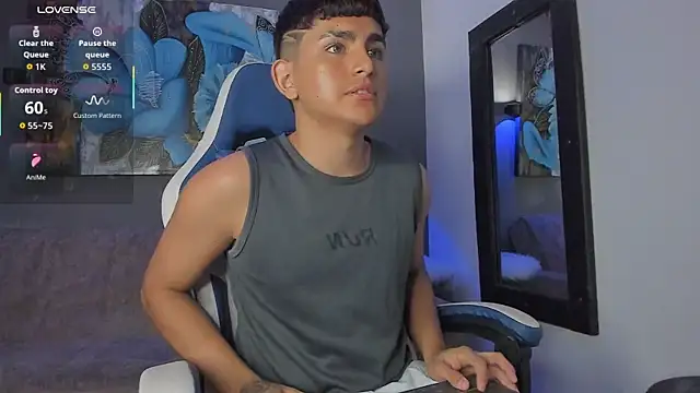 Lyam ap online show from April 15, 2:55 am