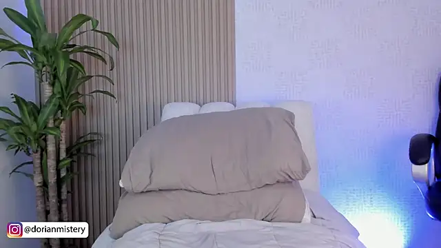 Dorianmistery2322  online show from October 1, 12:14 am