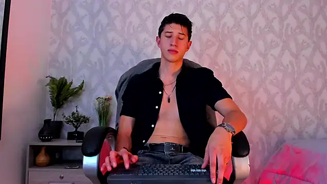 Dorianmistery2322  online show from January 19, 4:22 am