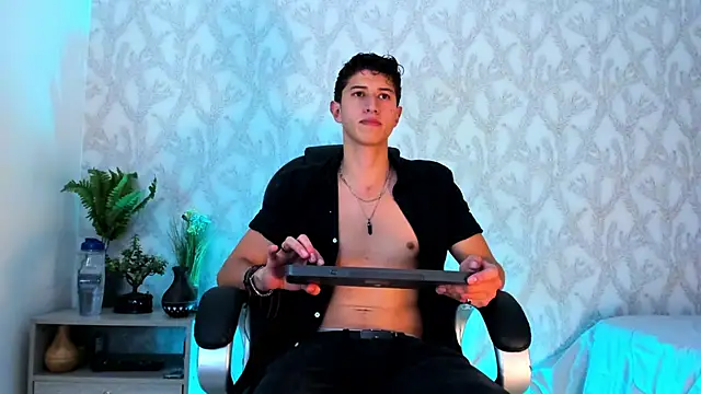 Dorianmistery2322  online show from December 19, 3:40 am