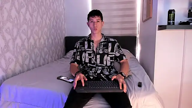 Dorianmistery2322  online show from February 7, 3:41 pm