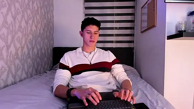 Dorianmistery2322  online show from March 5, 4:46 am