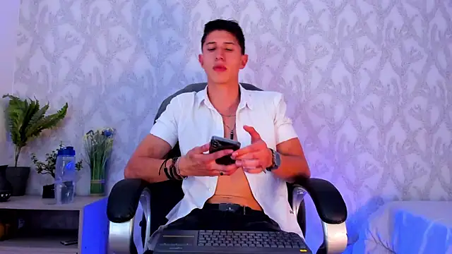 Dorianmistery2322  online show from January 30, 4:45 pm