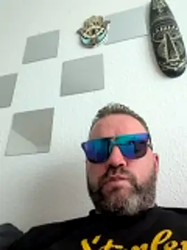 Deeptharot--001 online show from June 22, 4:41 am