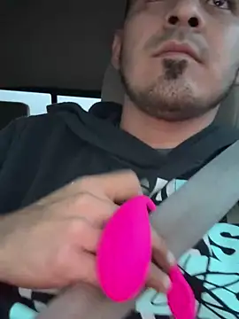 B-becitohot online show from December 13, 10:55 pm