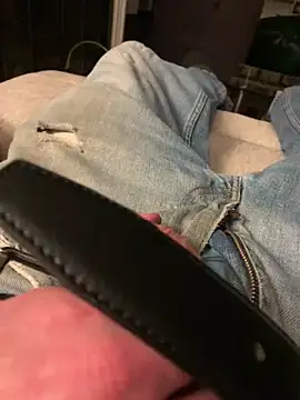 willcumforu online show from January 6, 4:47 am