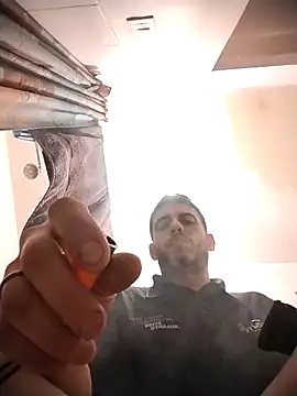 jhonyhot9292 online show from February 26, 3:13 pm