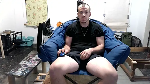 ScubaStevex online show from January 20, 8:09 am