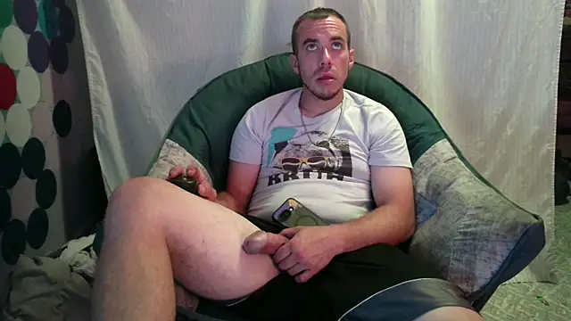 ScubaStevex online show from September 13, 1:45 pm