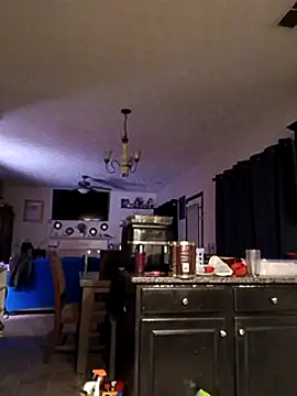 ElJudah7 online show from February 2, 10:57 am