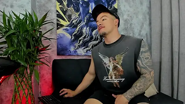 boyc022  online show from February 8, 4:40 am