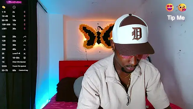 Aroonpapisex online show from March 17, 12:25 am