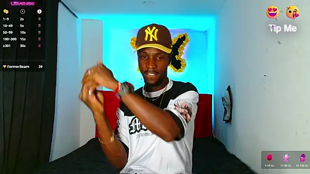 Aroonpapisex online show from March 6, 3:25 am