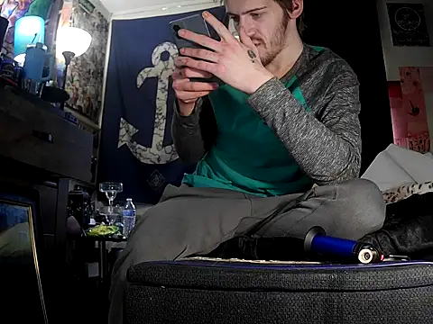 ATwinkie online show from February 22, 3:24 pm