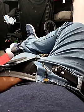 Alee3xxx online show from November 19, 3:06 am