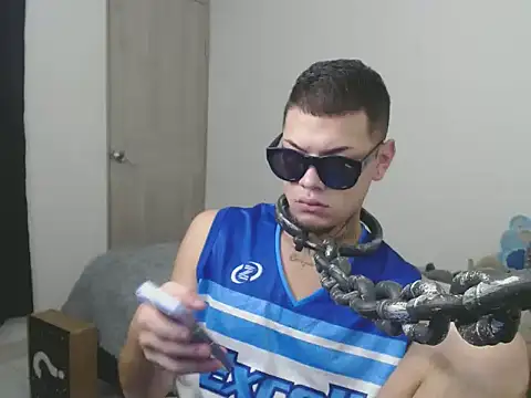 MarceloMilk online show from September 20, 2:17 pm