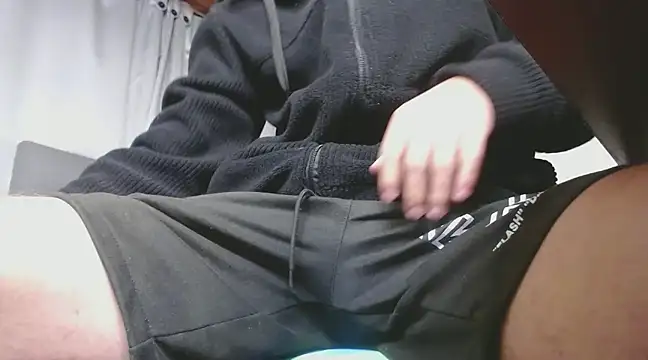 MarceloMilk online show from March 18, 1:02 am