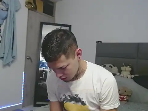 MarceloMilk online show from October 7, 6:06 am