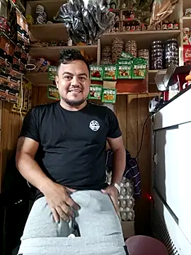 TheBriiaand30 online show from October 10, 4:01 pm