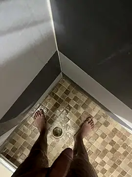 mylovetr1 online show from October 26, 1:18 am