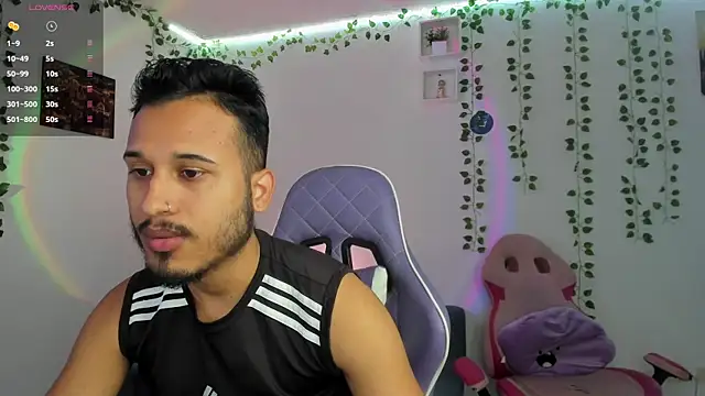 Raf brunette online show from December 30, 1:36 pm