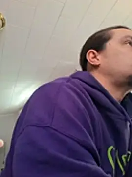 ChuckyyDee online show from January 6, 4:55 pm